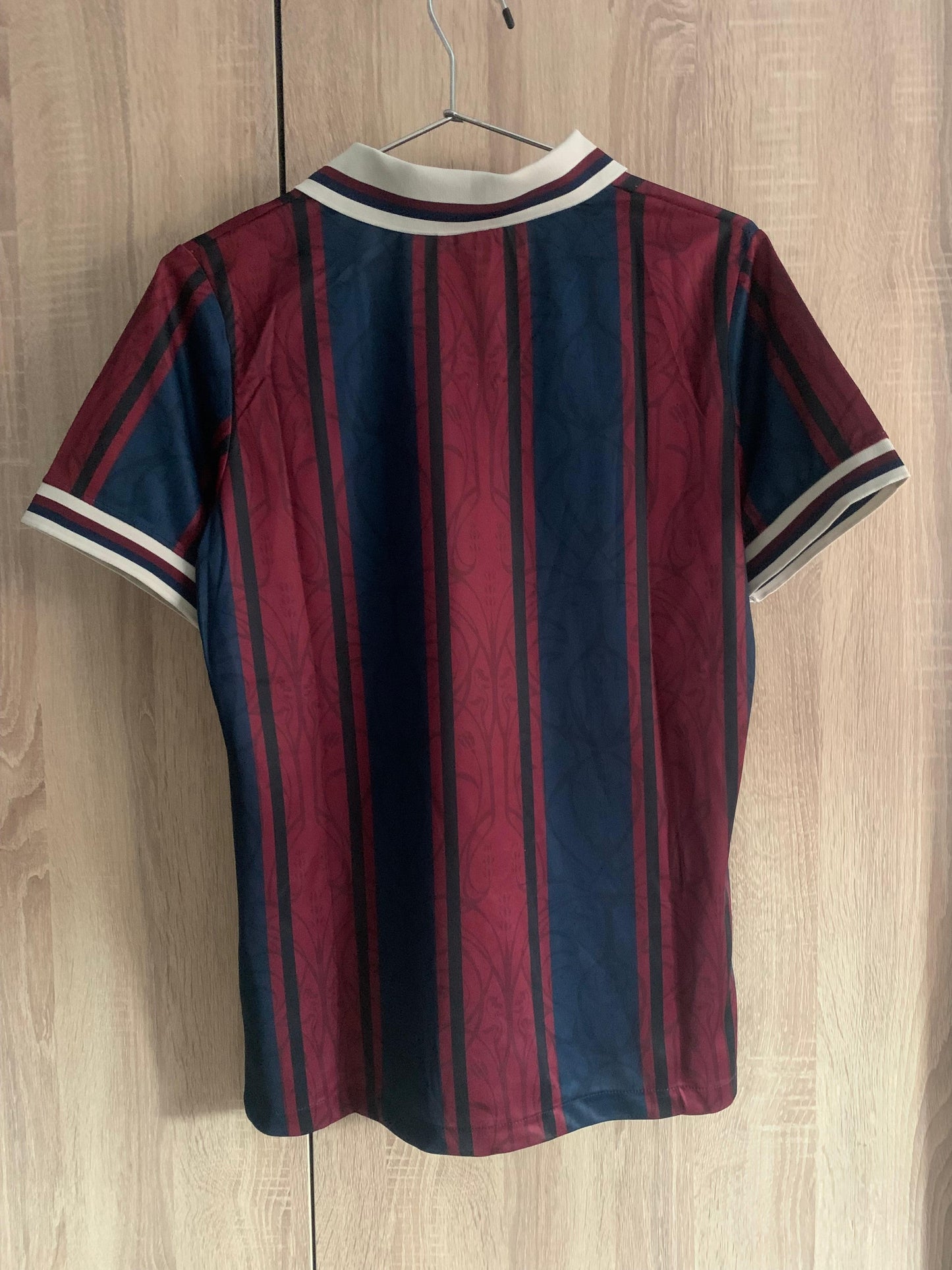 FC BARCELONA RETRO KIT