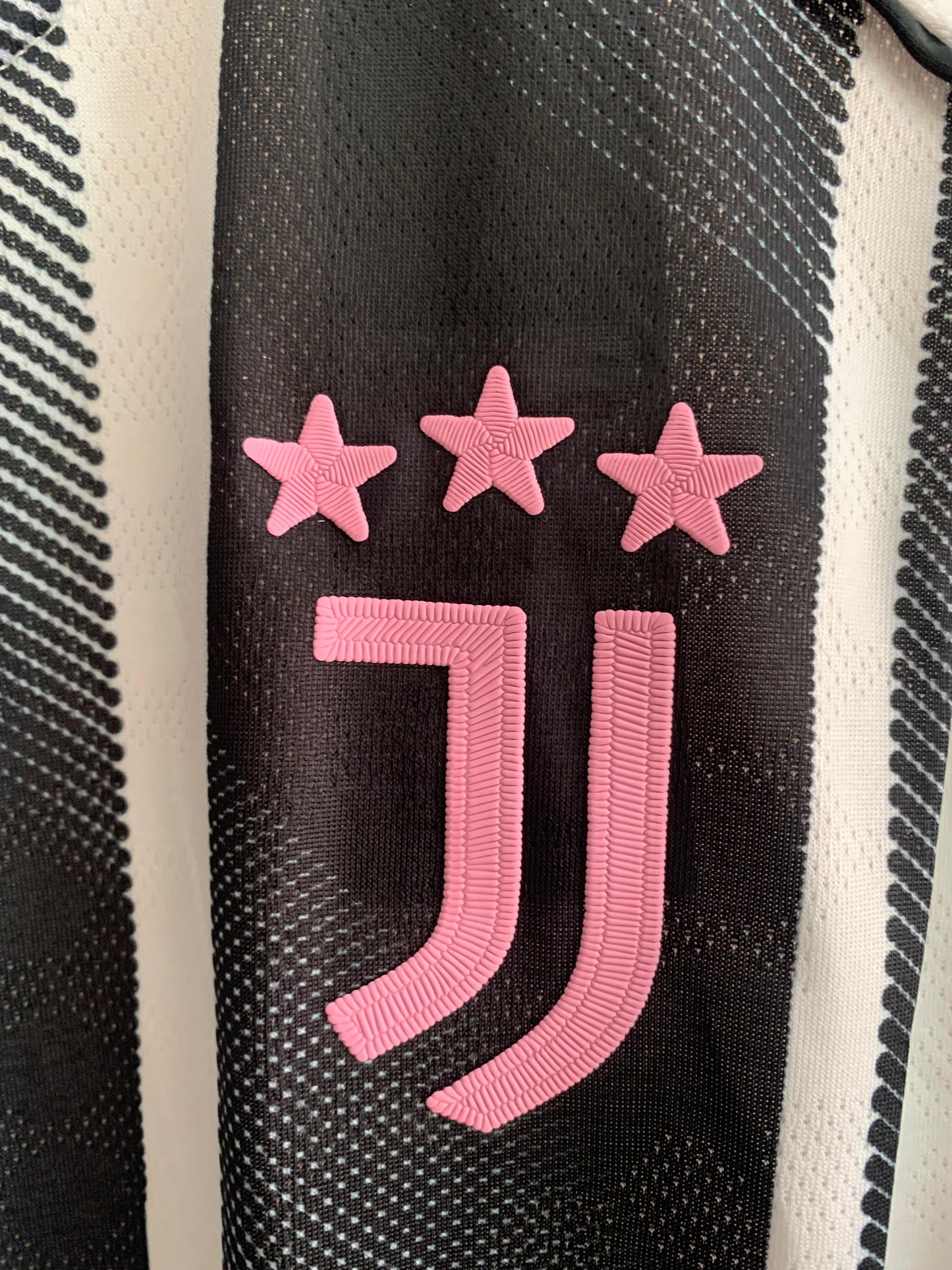 JUVENTUS HOME KIT