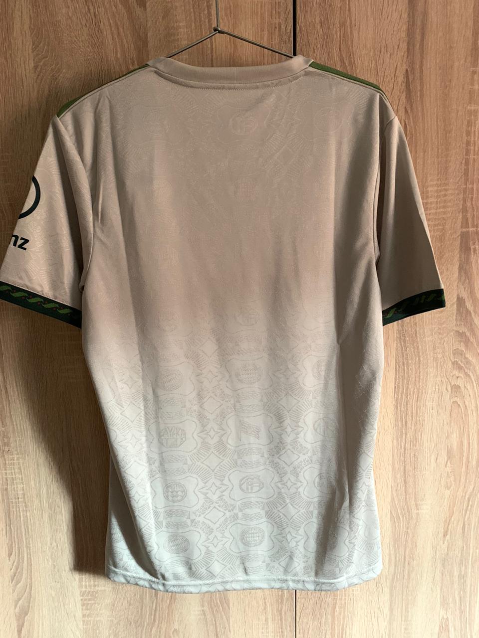 BAYERN MUNICH FOURTH KIT