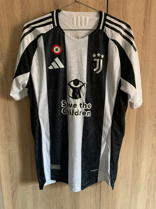 JUVENTUS HOME KIT
