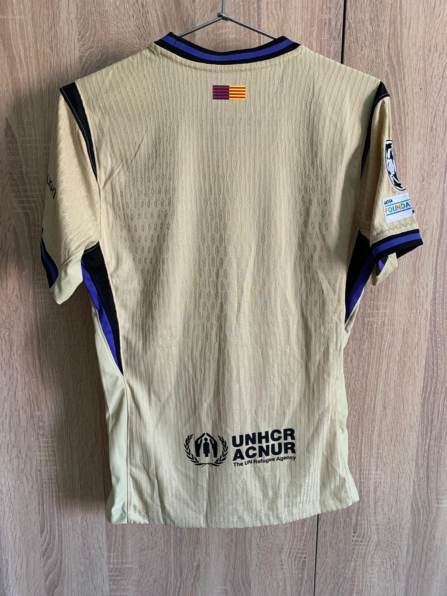 FC BARCELONA AWAY KIT