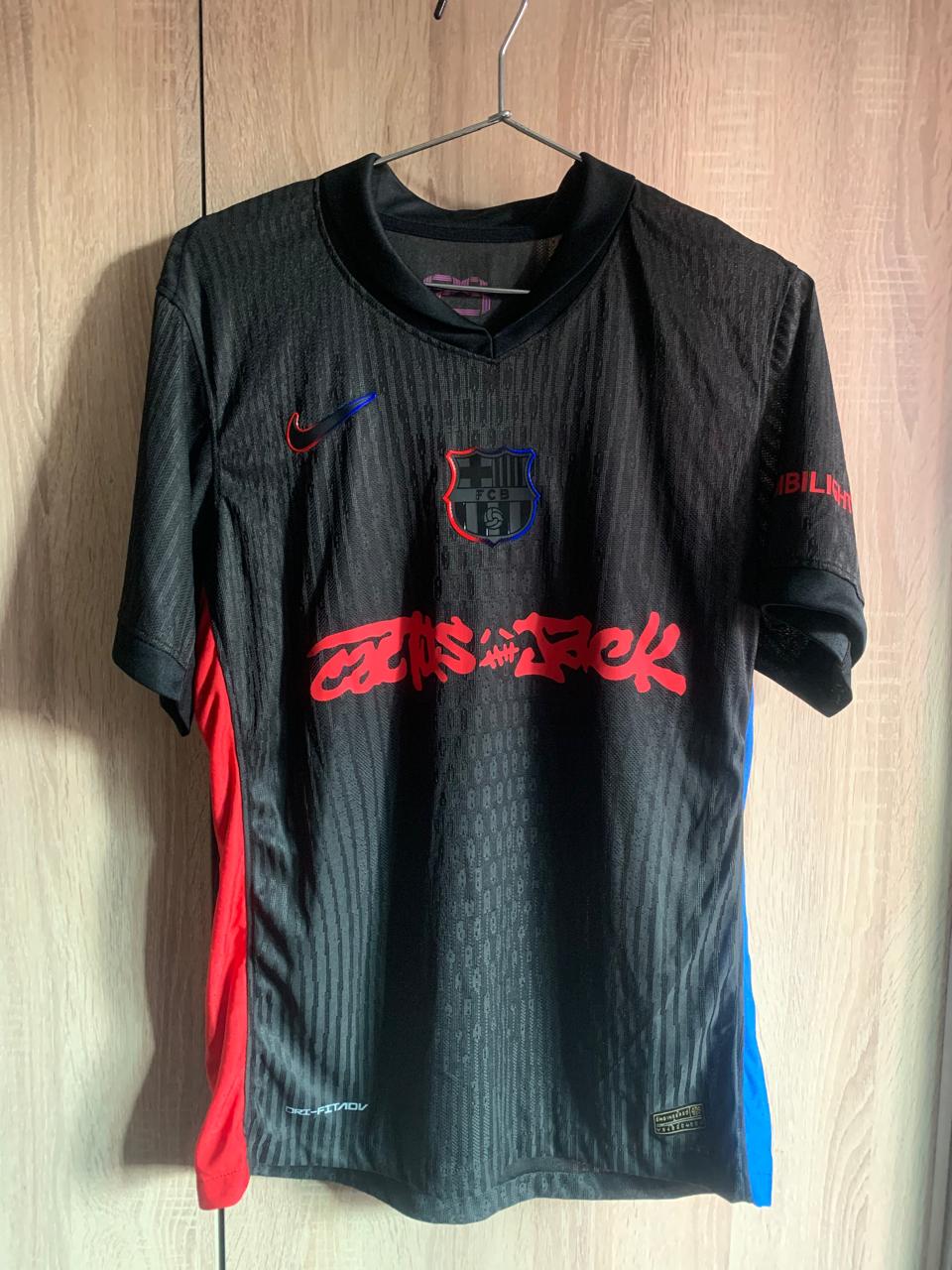 FC BARCELONA 24/25 AWAY KIT (TRAVIS SCOTT)